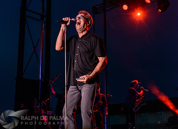 Huey Lewis