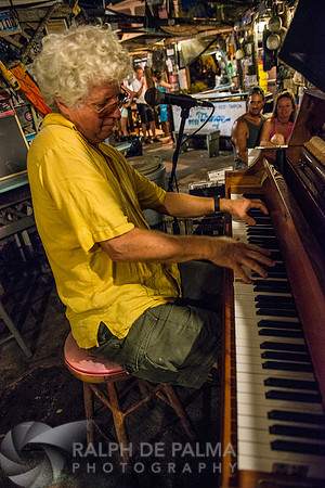 Barry Cuda at BO's