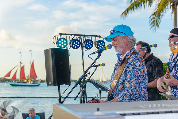 Howard Livingston