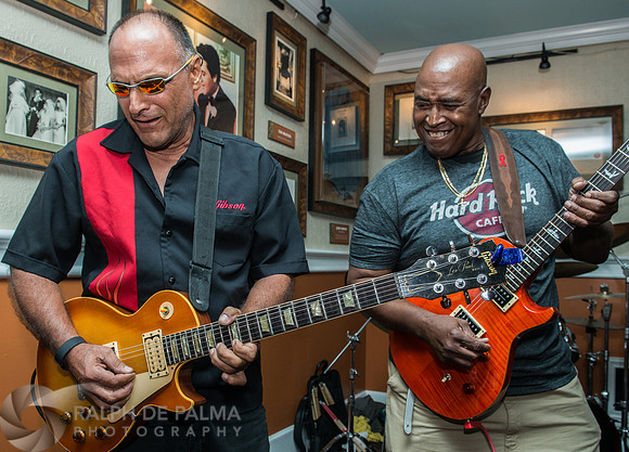 Les Paul Tribute