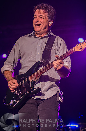 Huey Lewis
