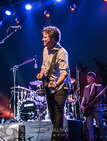 Huey Lewis