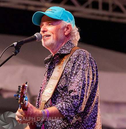 Howard Livingston
