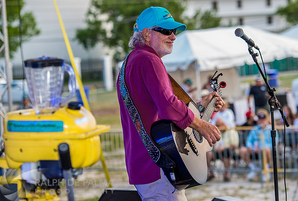 Howard Livingston