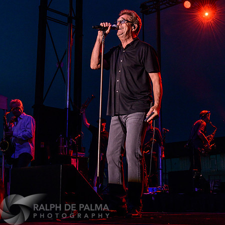 Huey Lewis