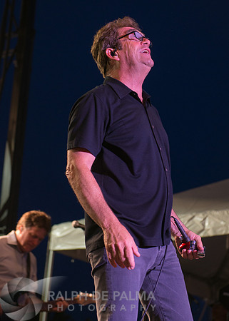Huey Lewis